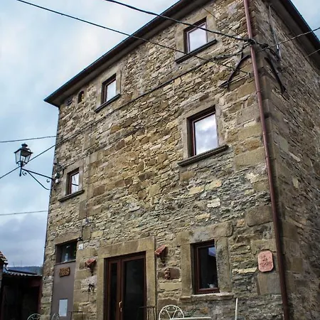 Antica Dimora Del Pellegrino Bed & Breakfast 2*