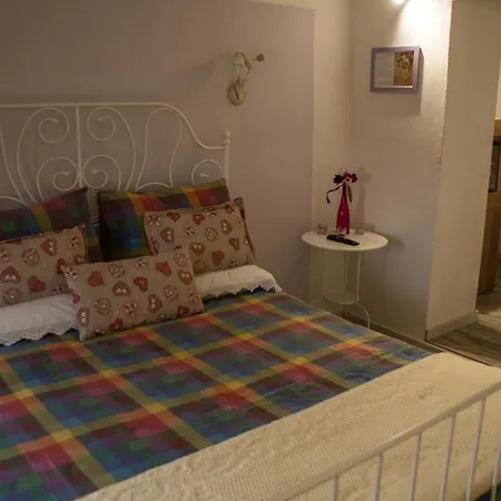 Antica Dimora Del Pellegrino Bed & Breakfast 2*